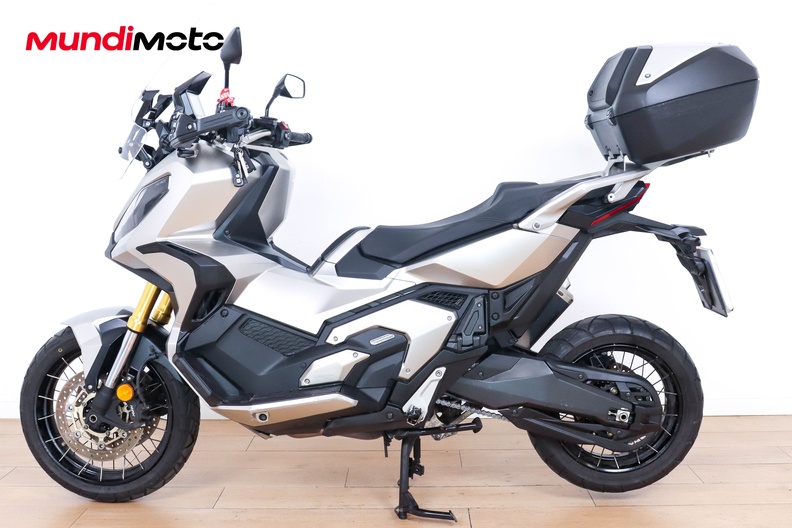 Motorbike image 5