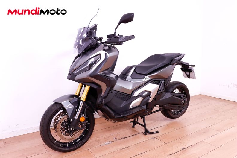 Motorbike image 7