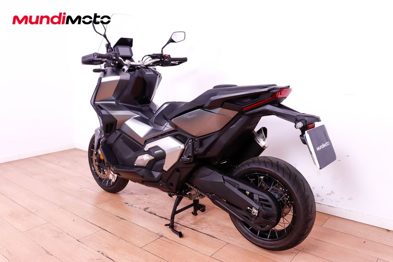 Motorbike image 6