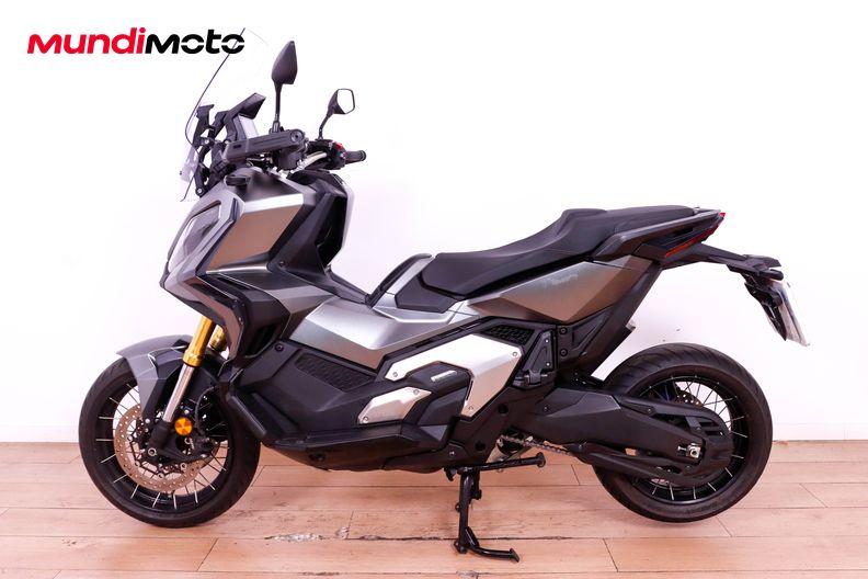 Motorbike image 5