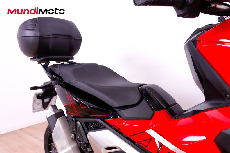 Motorbike image 13
