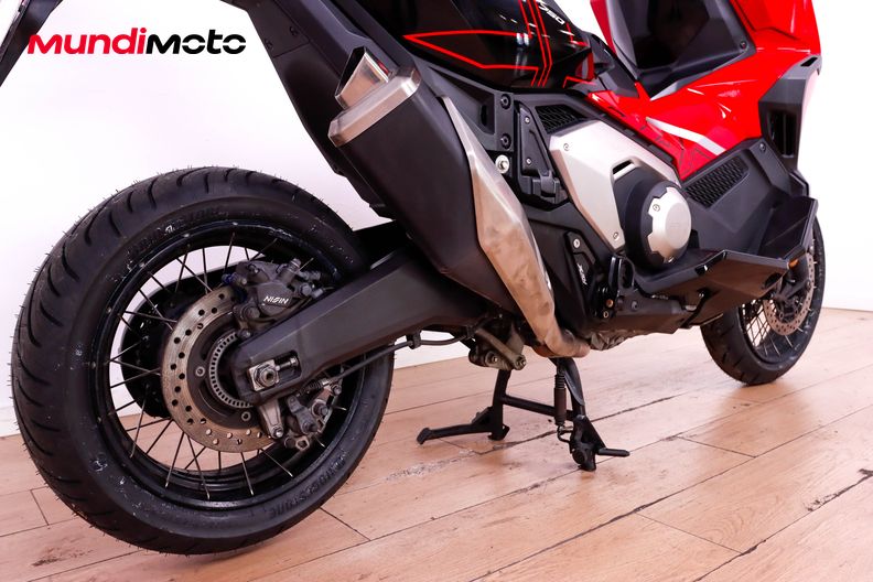 Motorbike image 3