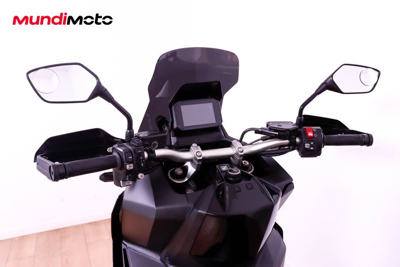 Motorbike image 10