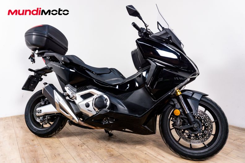 Motorbike image 1