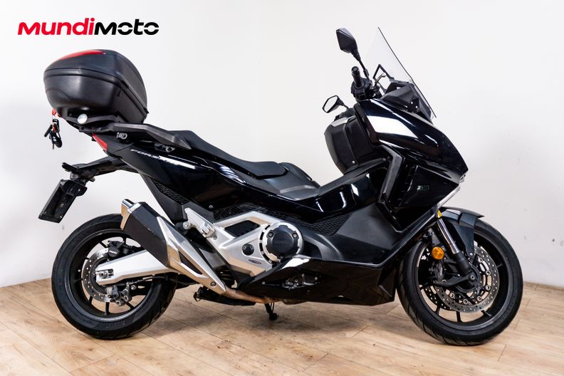 Motorbike image 0