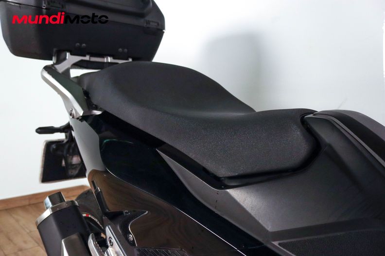Motorbike image 13