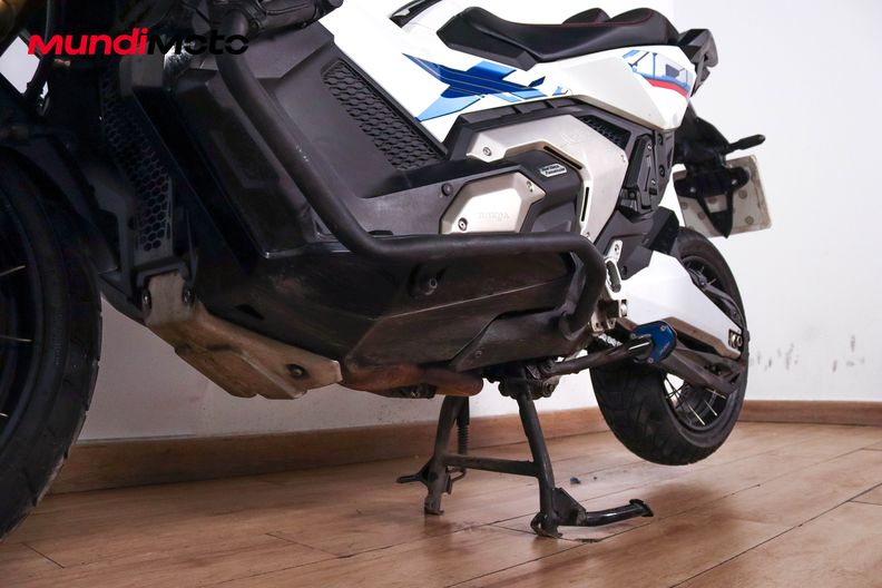 Motorbike image 8