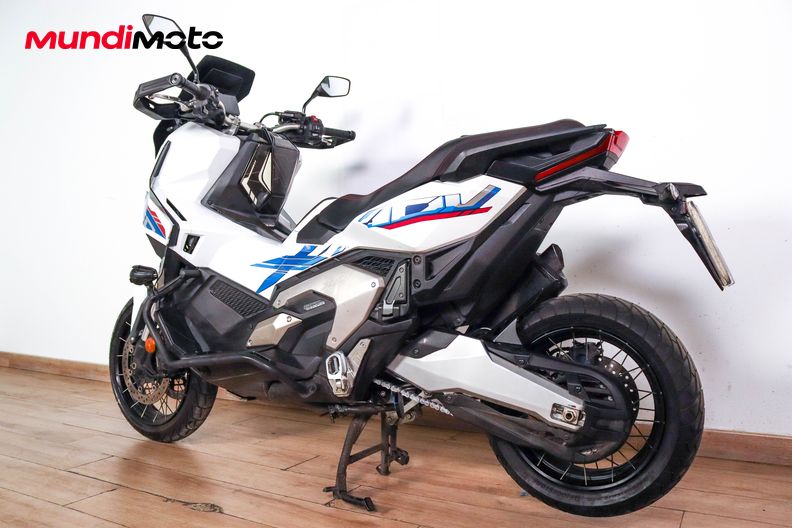 Motorbike image 6