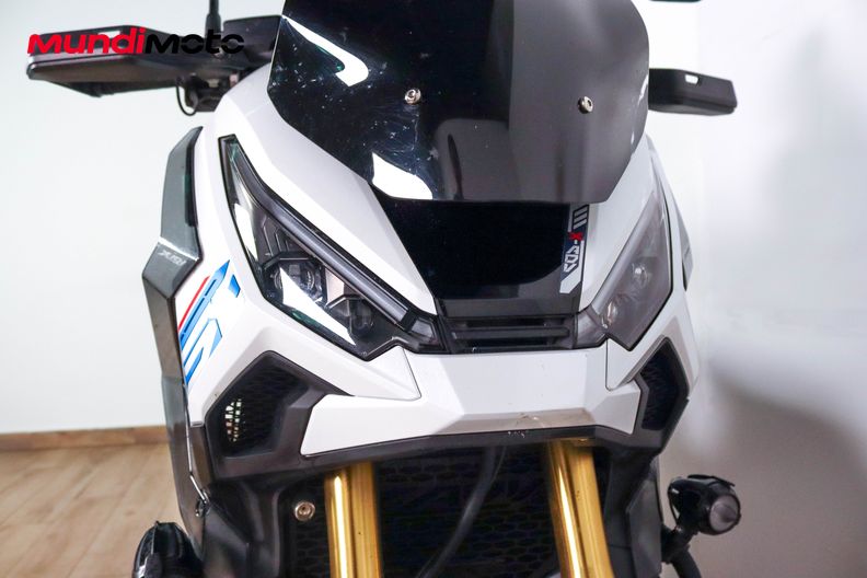 Motorbike image 4