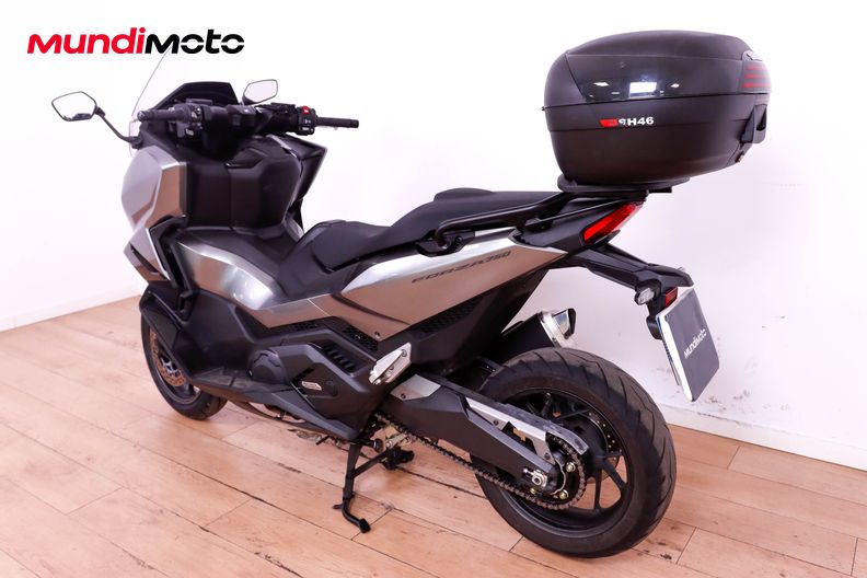 Motorbike image 6