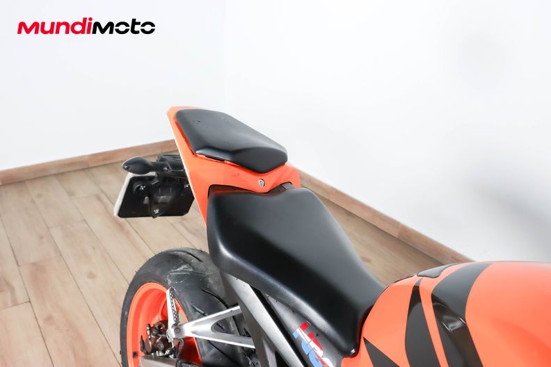Motorbike image 13