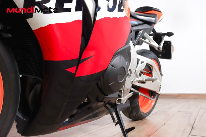 Motorbike image 8