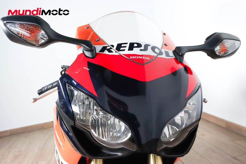 Motorbike image 4