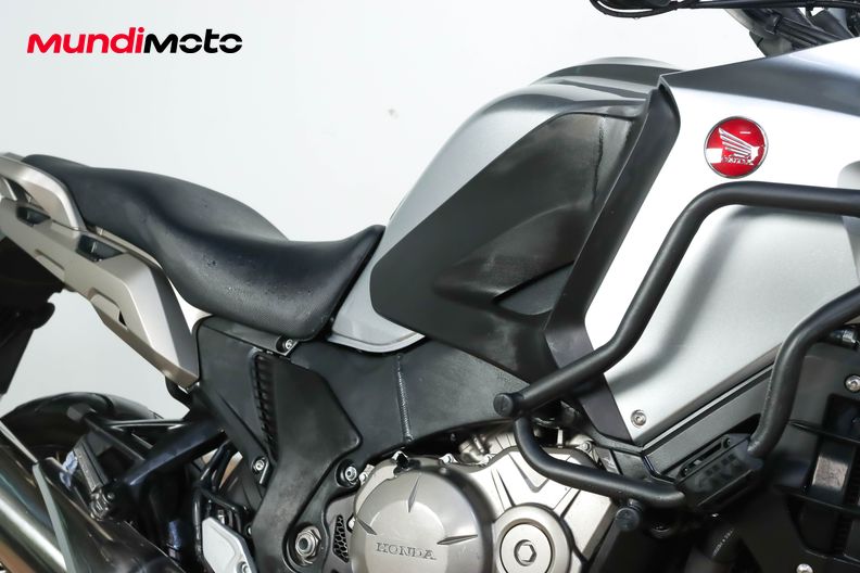 Motorbike image 13