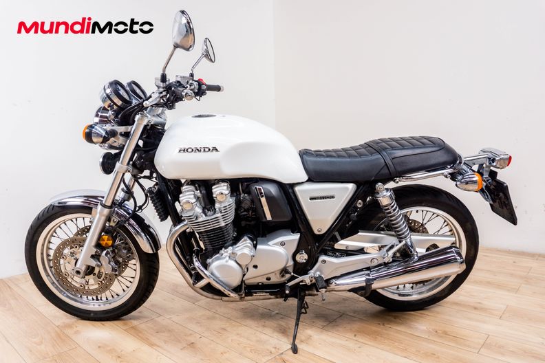 Motorbike image 5