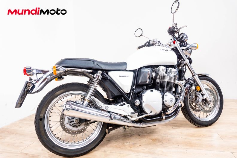 Motorbike image 2