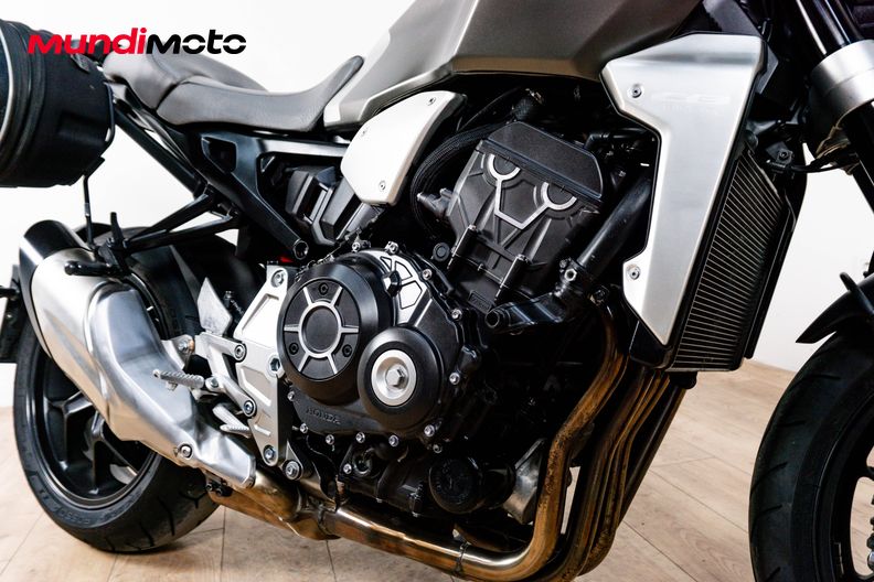 Motorbike image 4