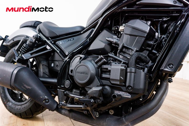 Motorbike image 4