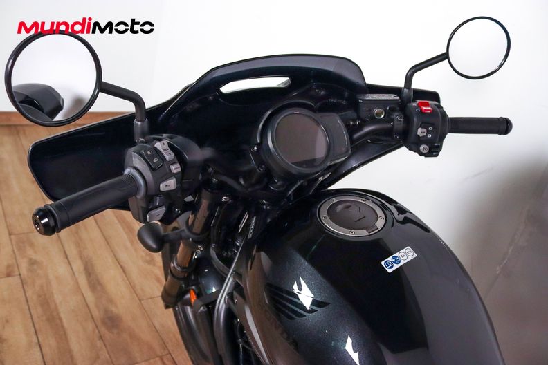 Motorbike image 10