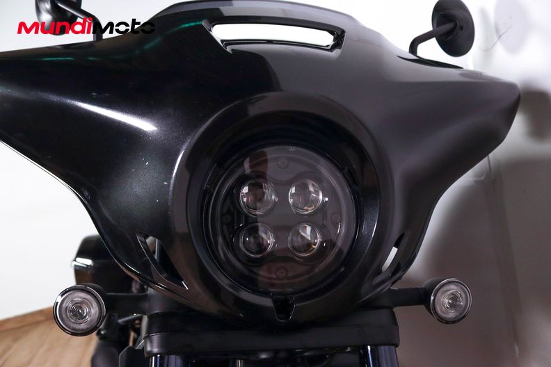 Motorbike image 4