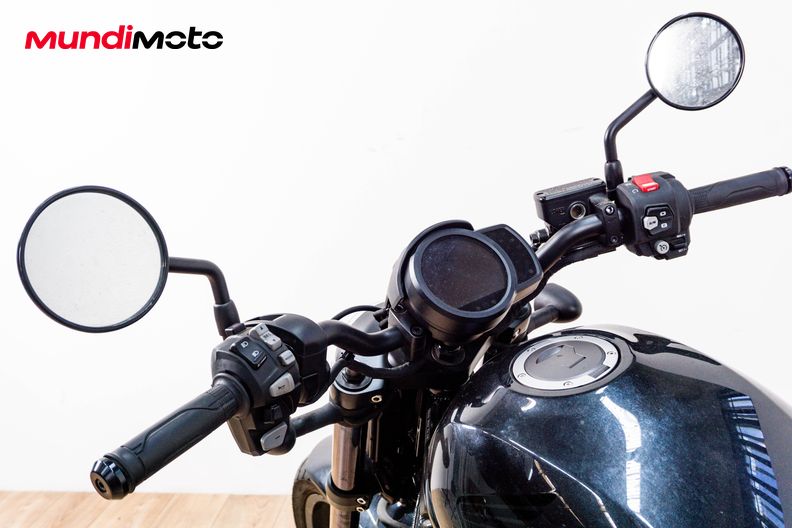 Motorbike image 10