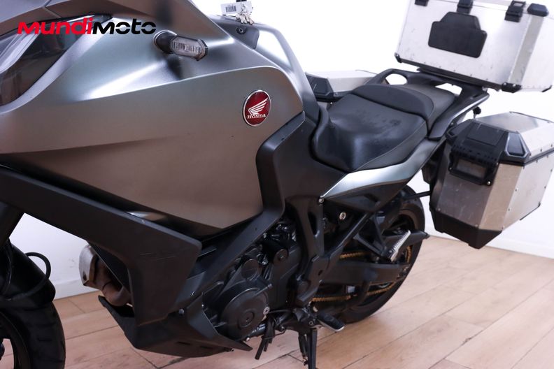 Motorbike image 8