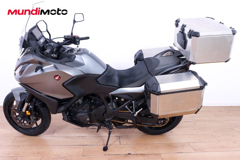 Motorbike image 5