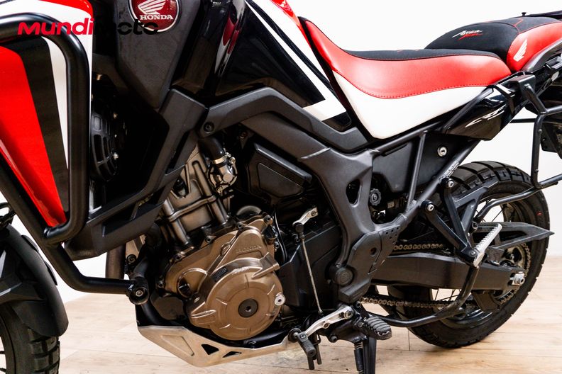 Motorbike image 9