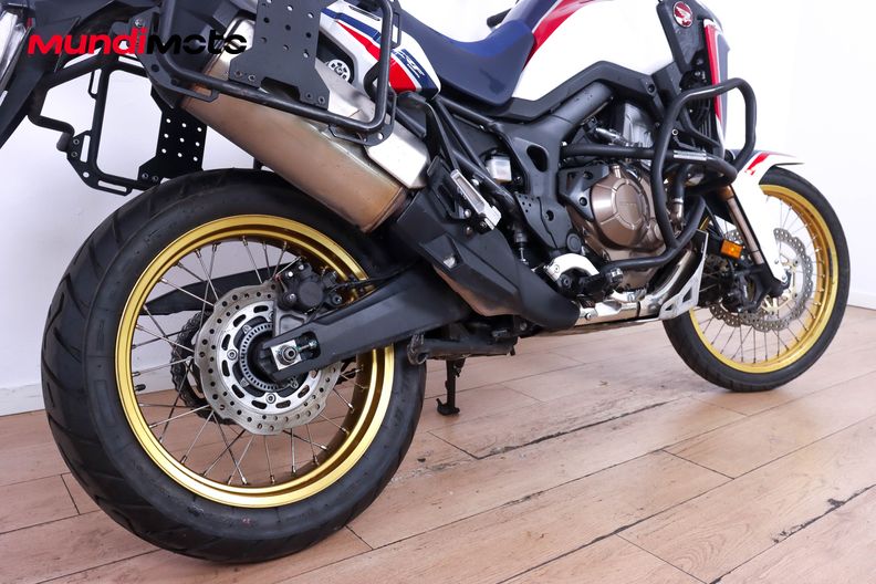 Motorbike image 3