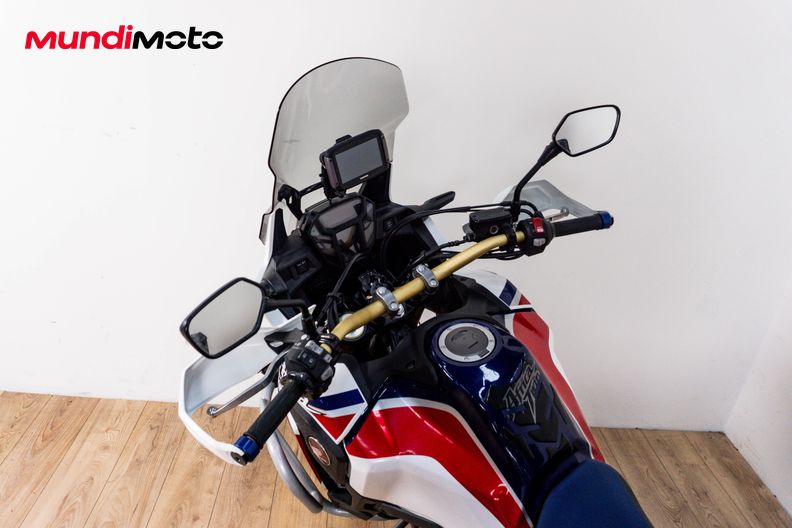 Motorbike image 10