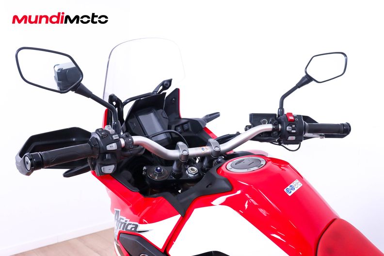 Motorbike image 10