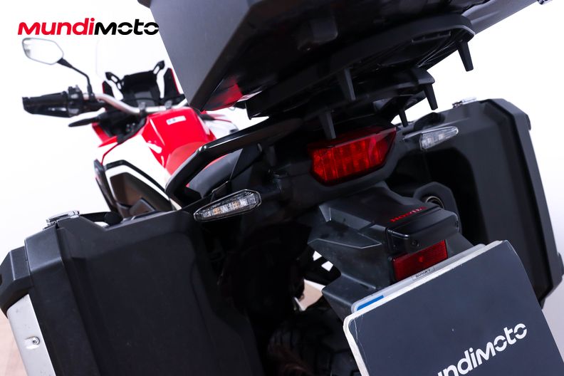 Motorbike image 9