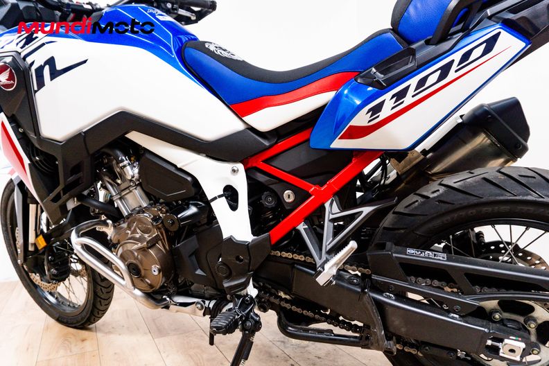 Motorbike image 8
