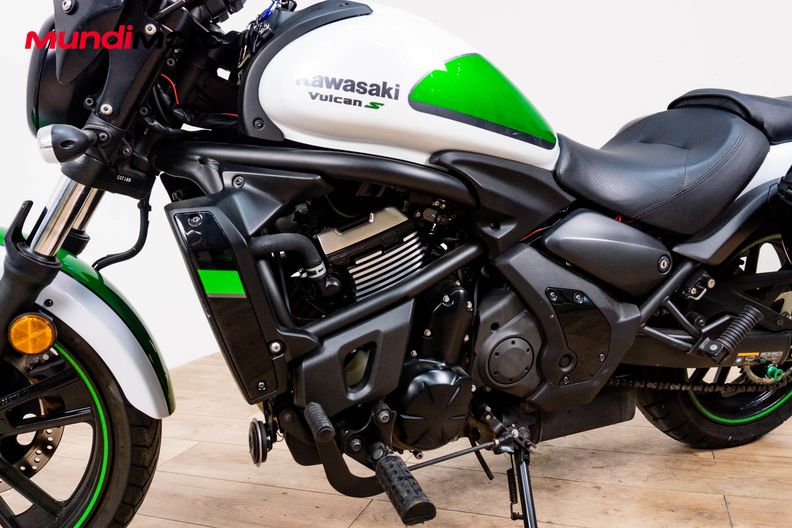 Motorbike image 9