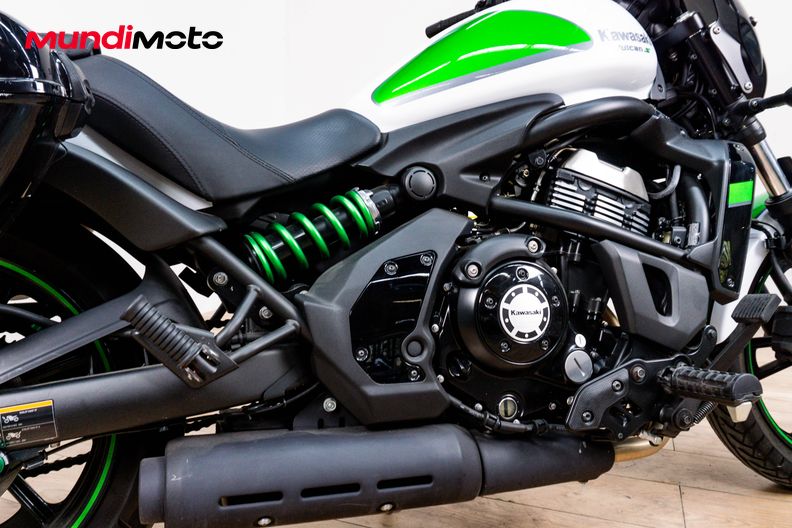 Motorbike image 3