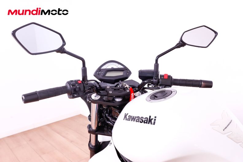 Motorbike image 10