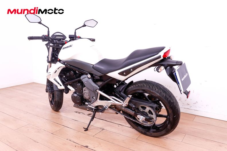 Motorbike image 6