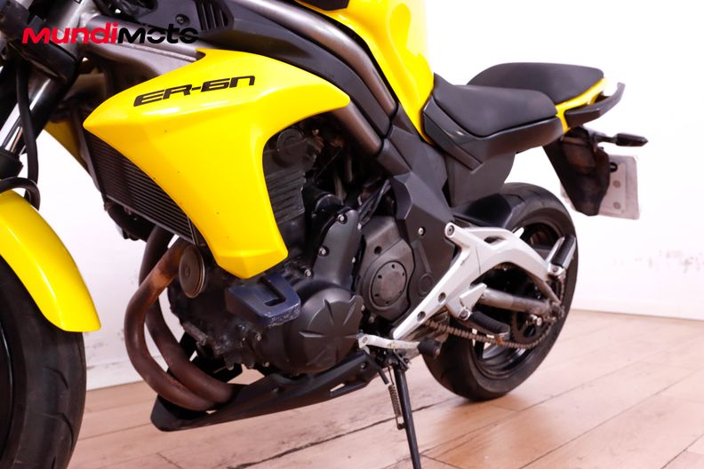 Motorbike image 8