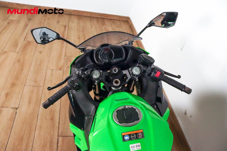Motorbike image 10