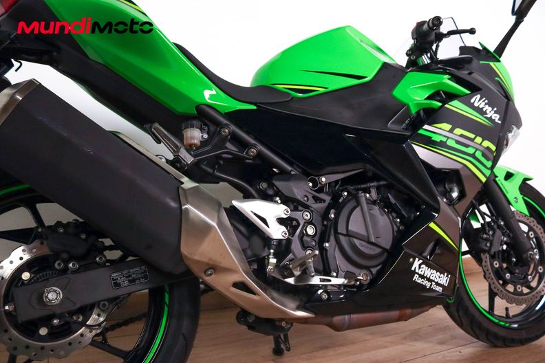 Motorbike image 3