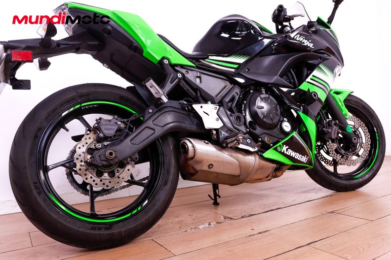 Motorbike image 3