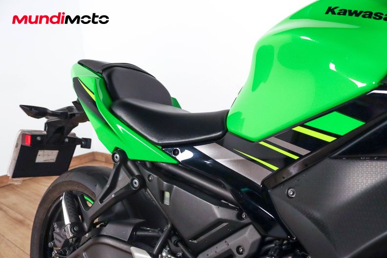 Motorbike image 13