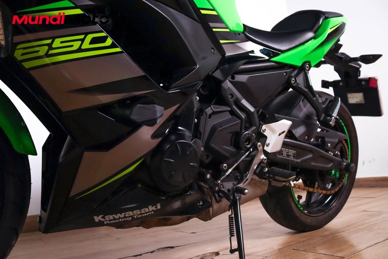 Motorbike image 8