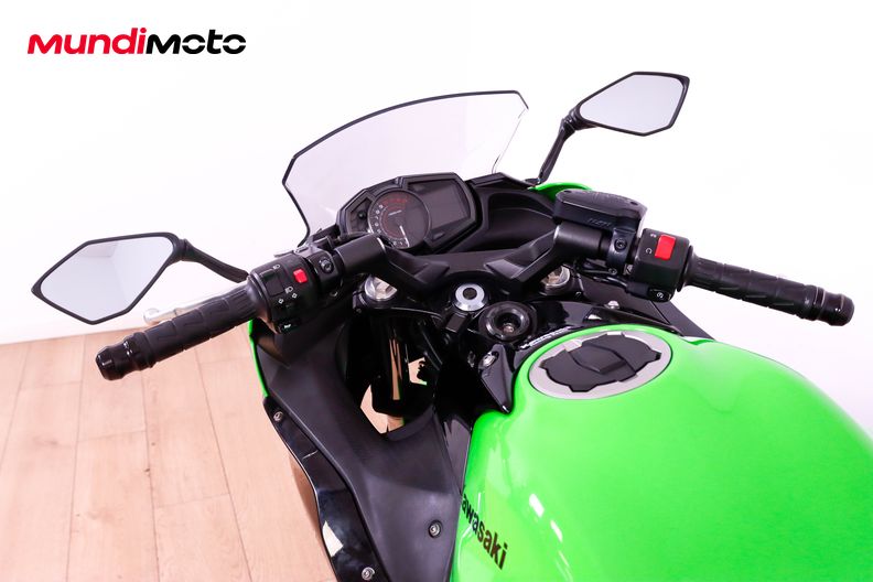 Motorbike image 10