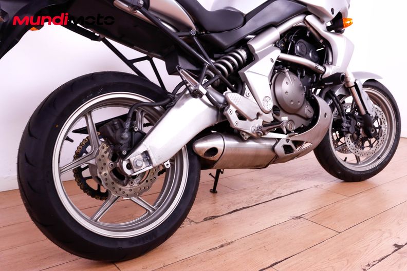 Motorbike image 3