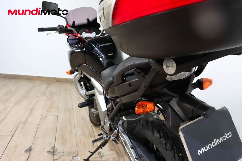 Motorbike image 9
