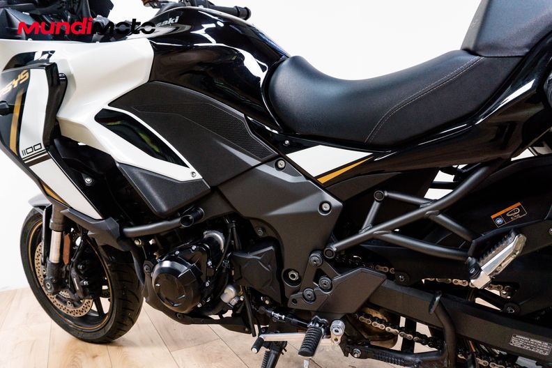 Motorbike image 8
