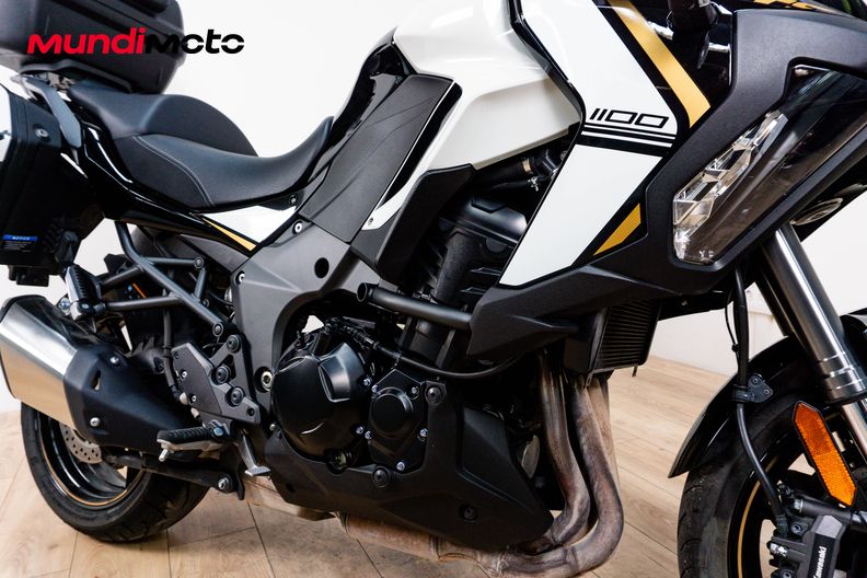 Motorbike image 4