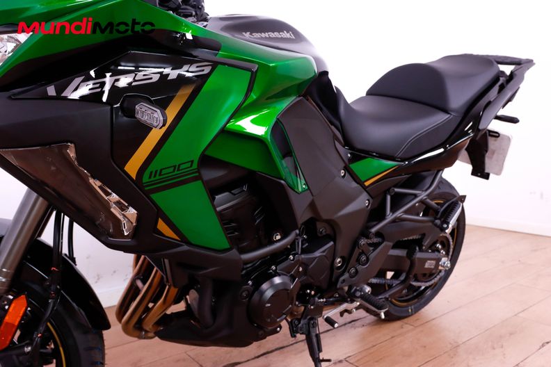 Motorbike image 8