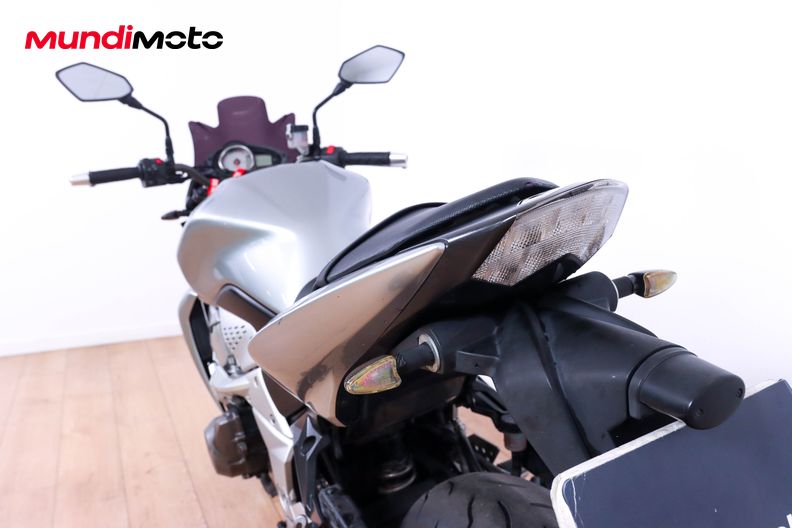 Motorbike image 9